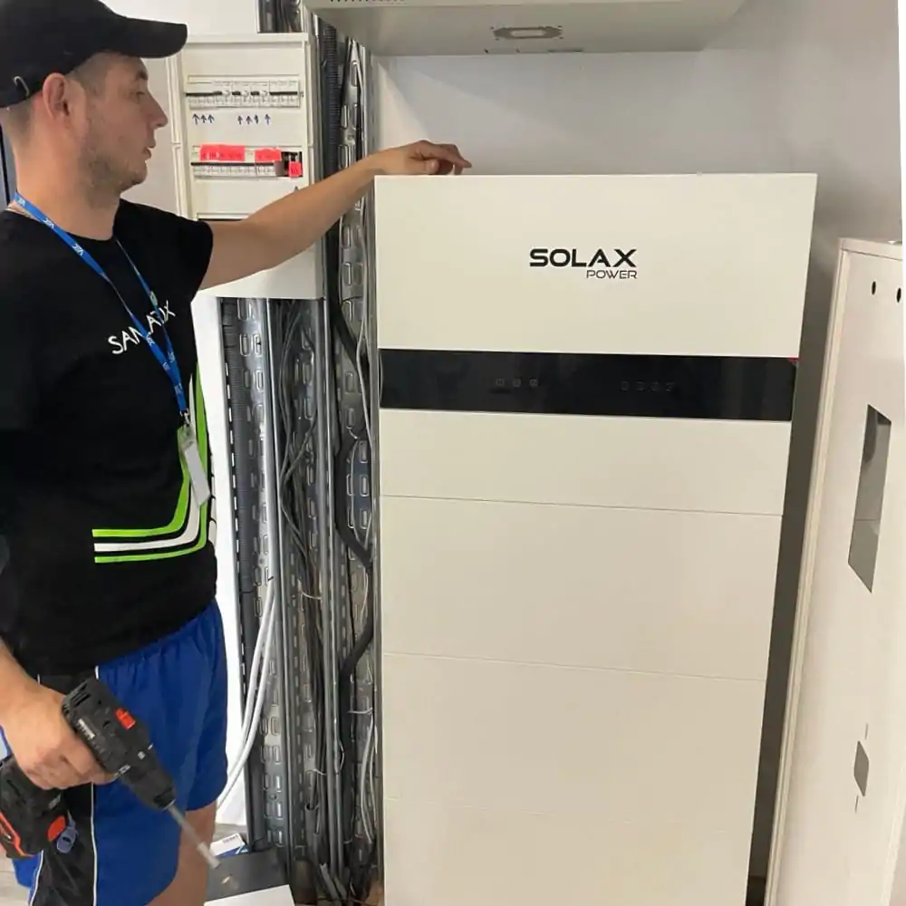 Гібридна безперебійна система живлення SOLAX ALL IN ONE 12 кВт — фото 6