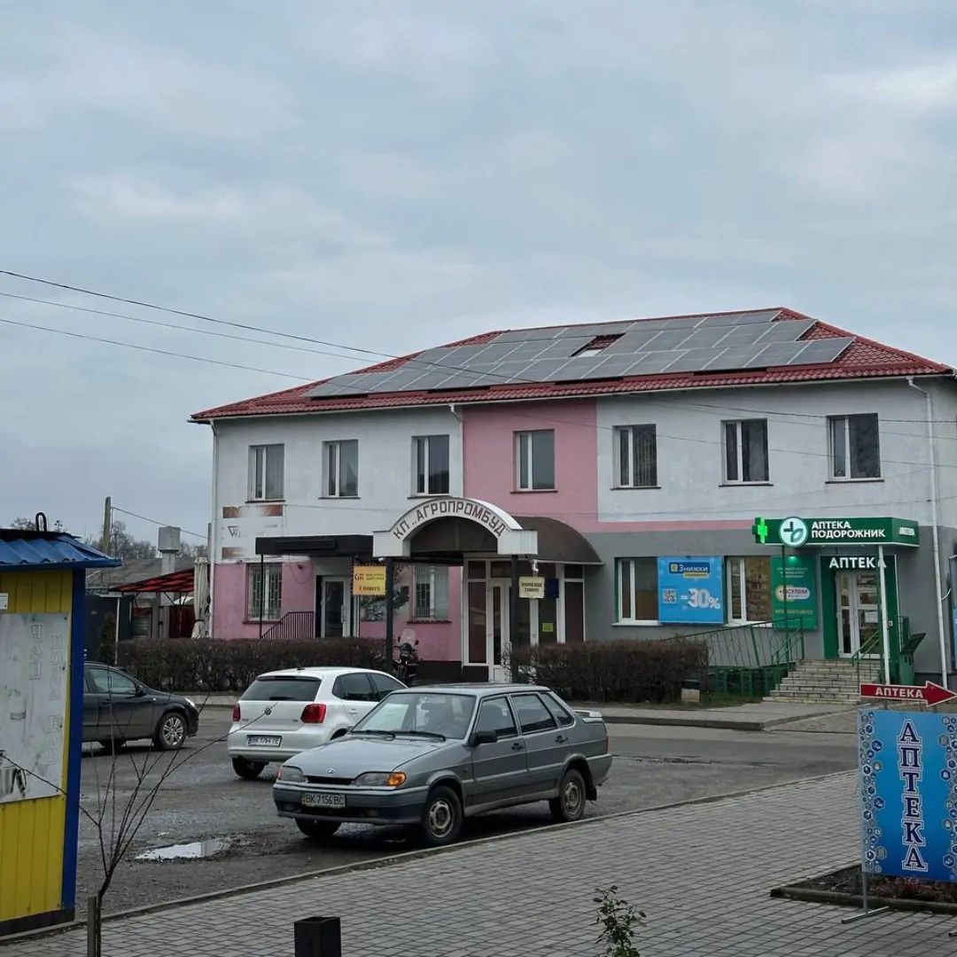 Гібридна станція на 30 кВт у с. Володимирець (Комерційне приміщення): фото 3