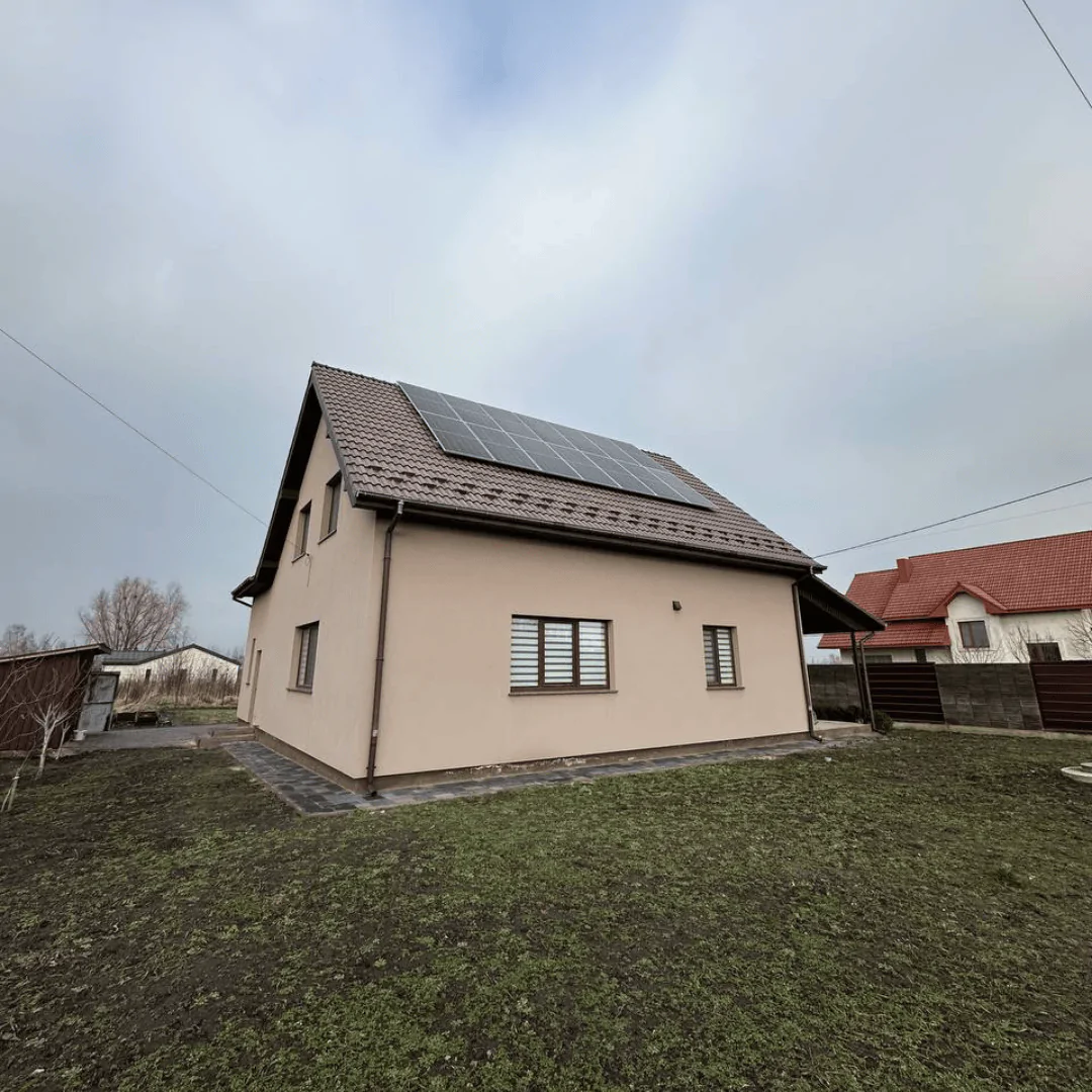 Гібридна станція на 12 кВт у м. Луцьк