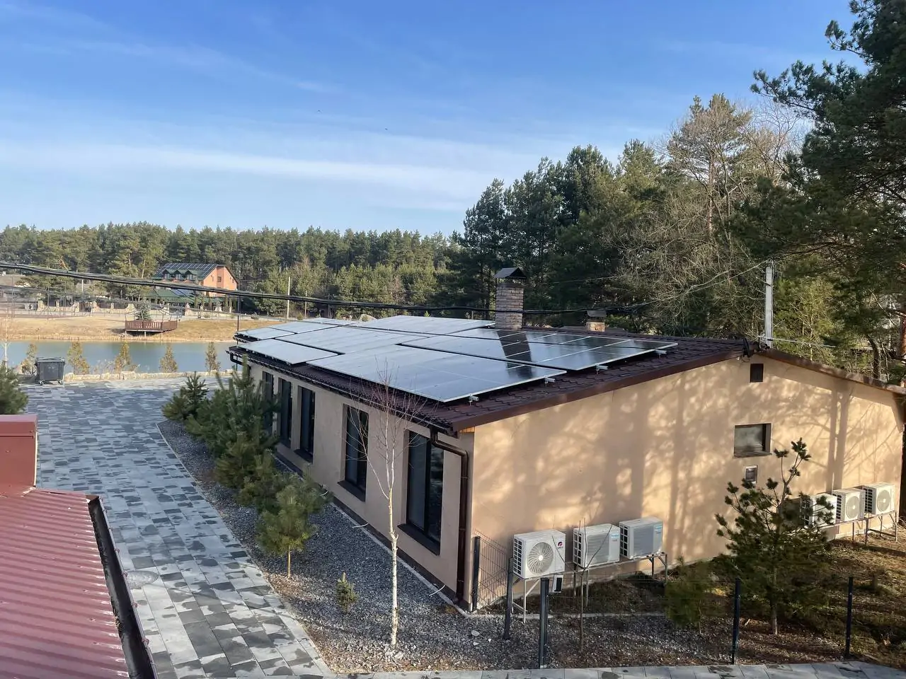 Мережева станція на 90 кВт у м. Броди (Колиба “H2O”)