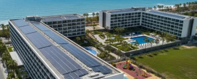 СЕС для готелю: Net Billing, BMS та окупність у HoReCa 2026
